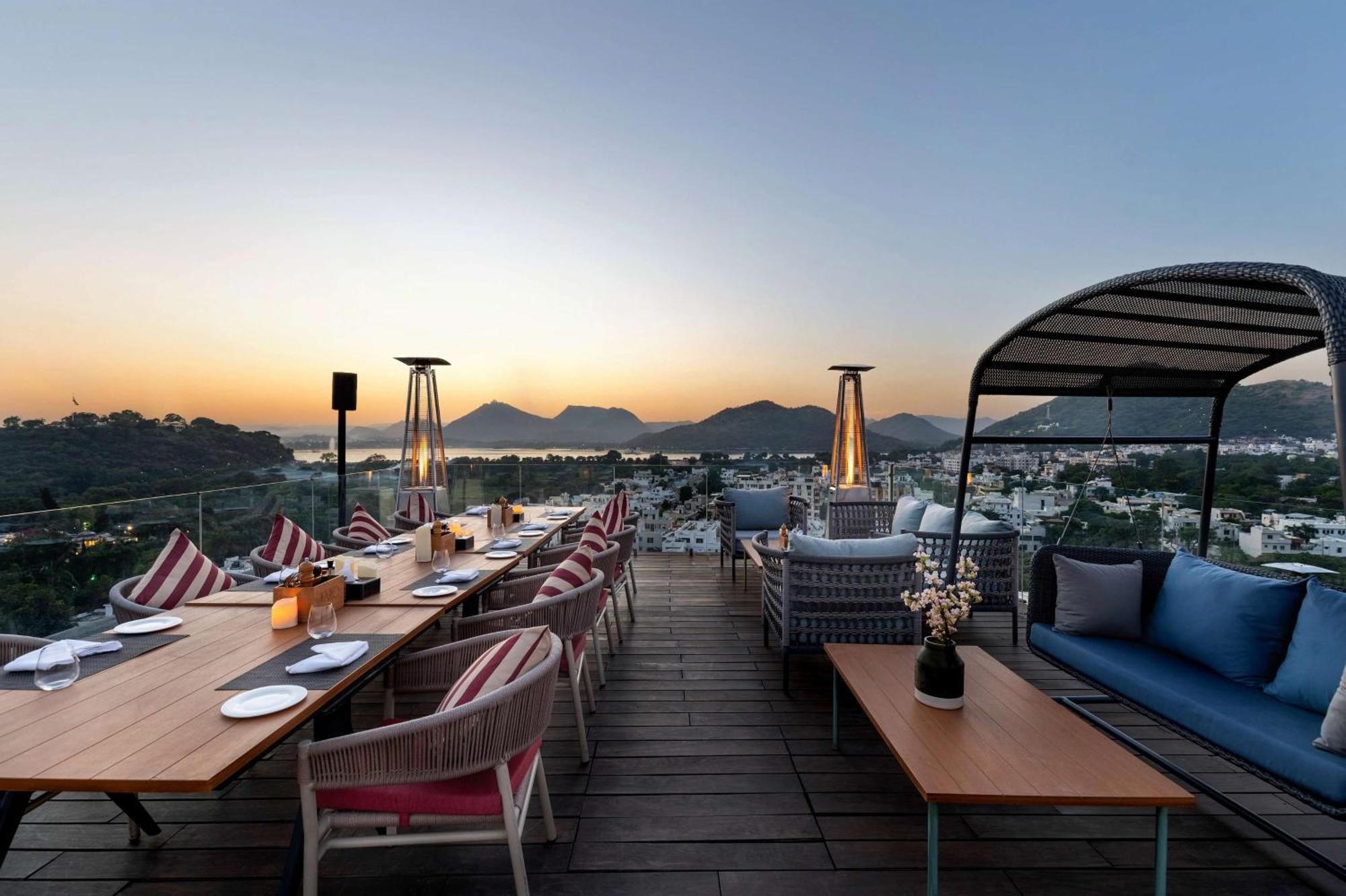 Parallel Hotel Udaipur, A Member Of Radisson Individuals Bagian luar foto
